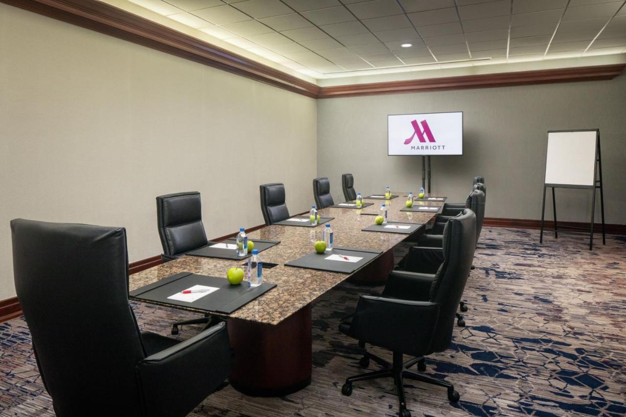 Hotel Indianapolis Marriott East Zewnętrze zdjęcie